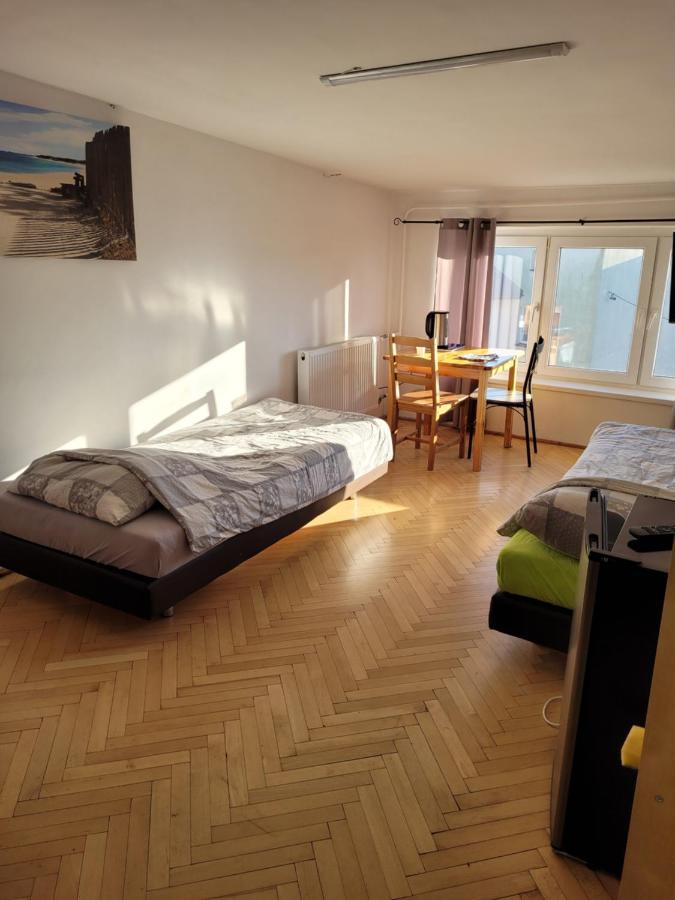 Apartament Cichy I Wygodny 스타로바 볼라 외부 사진